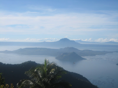 (Philippines) - Discover Tagaytay