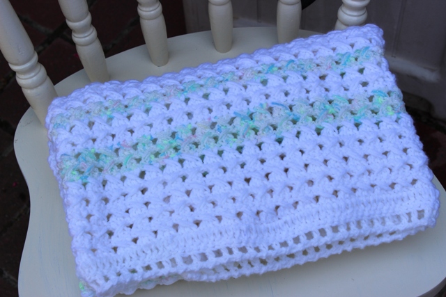 Lacy Crochet: Crossed Double Crochets Baby Blanket Free ...