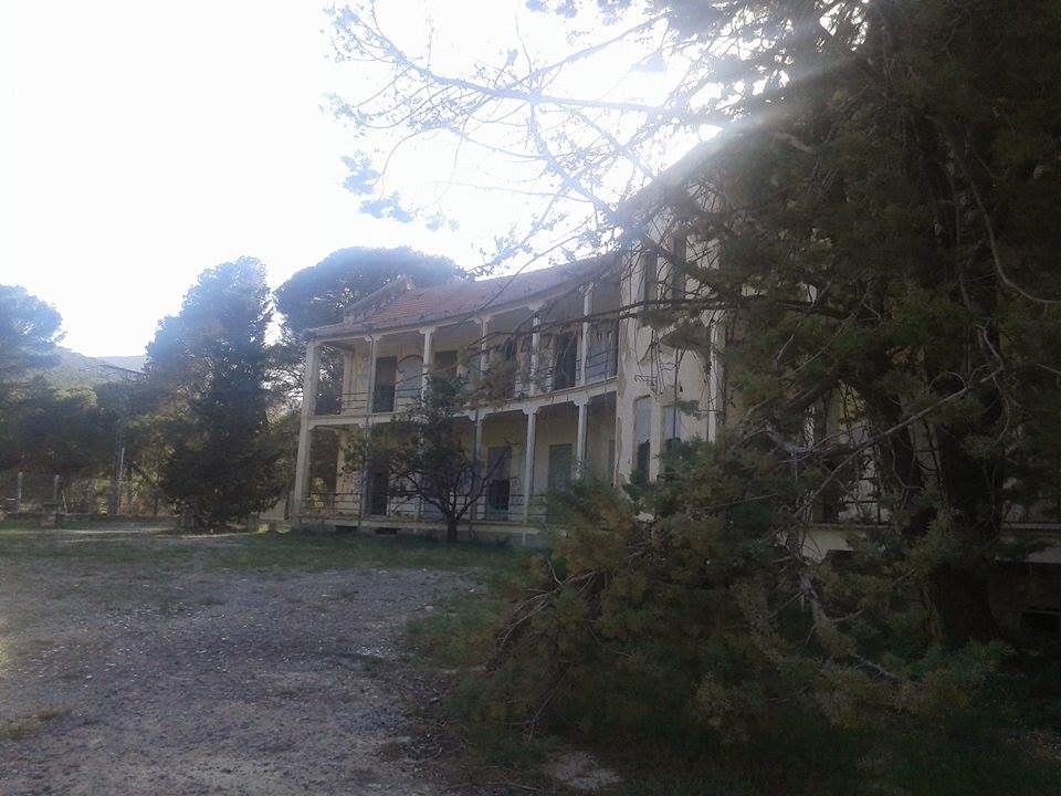 El antiguo sanatorio de tuberculosos de Sierra Espuña. ¿Misterio o ... El antiguo sanatorio de tuberculosos de Sierra Espuña. ¿Misterio o ...