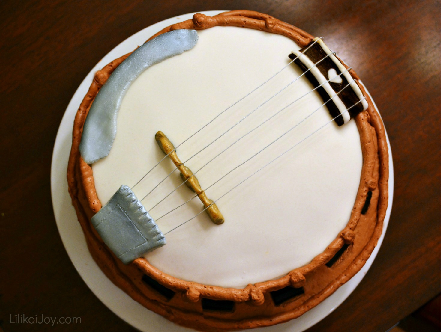 Music cakes, Cupcake cakes, 70th birthday