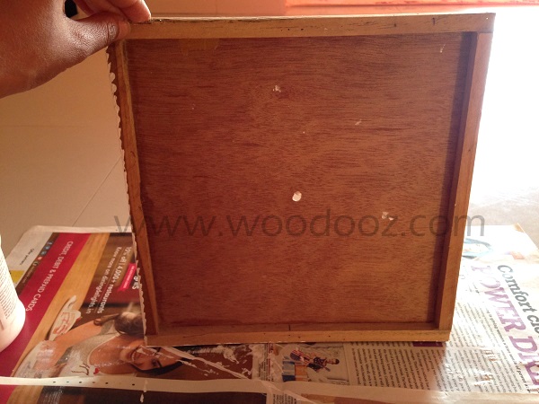 Rear side Rear of clock