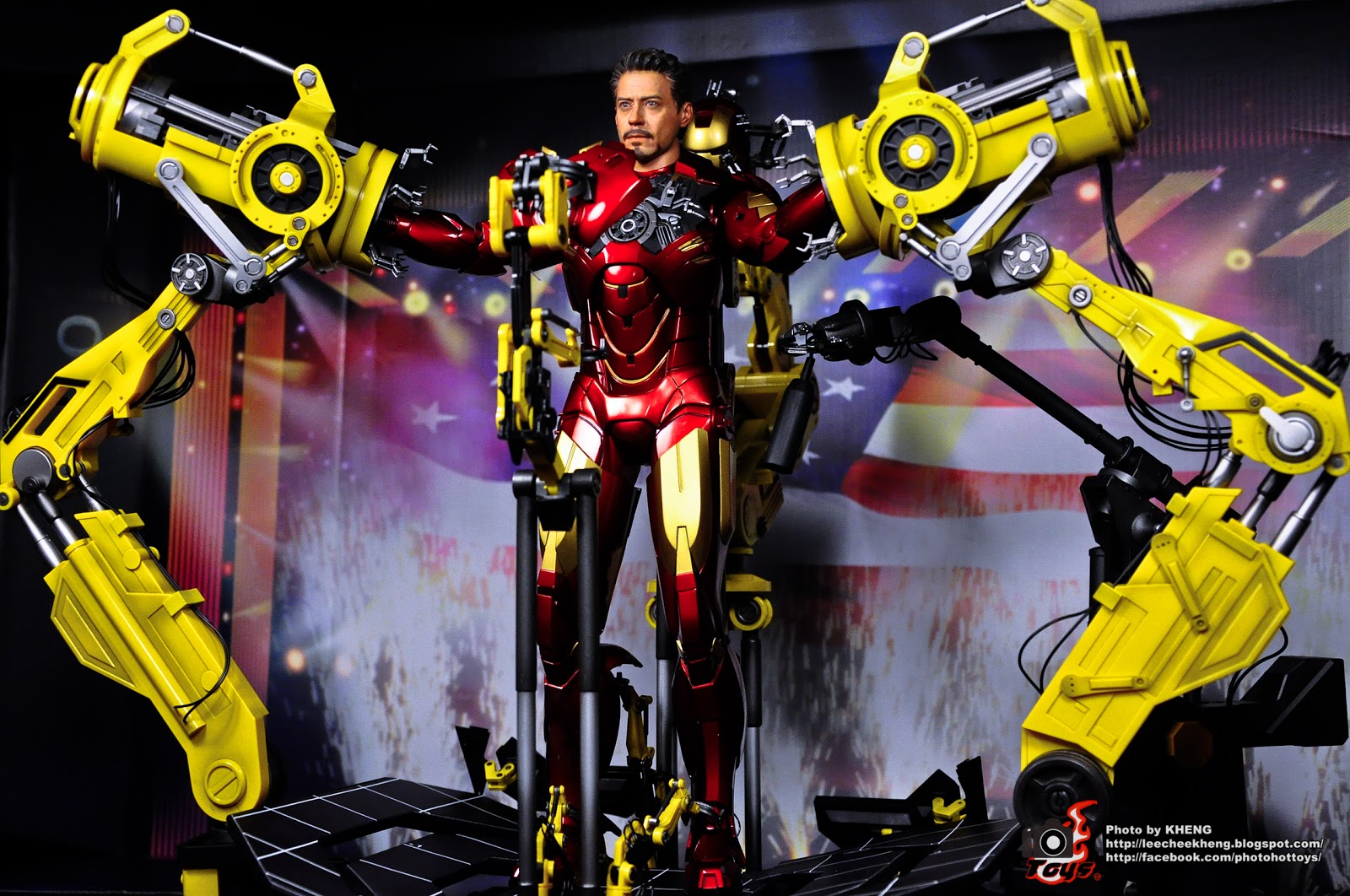 MY HOT TOYS COLLECTION & PHOTOGRAPHY hot toys iron man 2 SuitUp