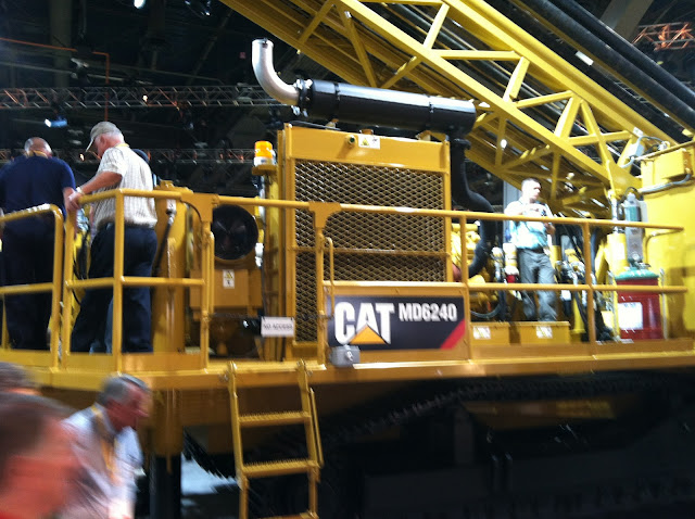Caterpillar MD6240 Rotary Drill Caterpillar MD6240 Rotary Drill