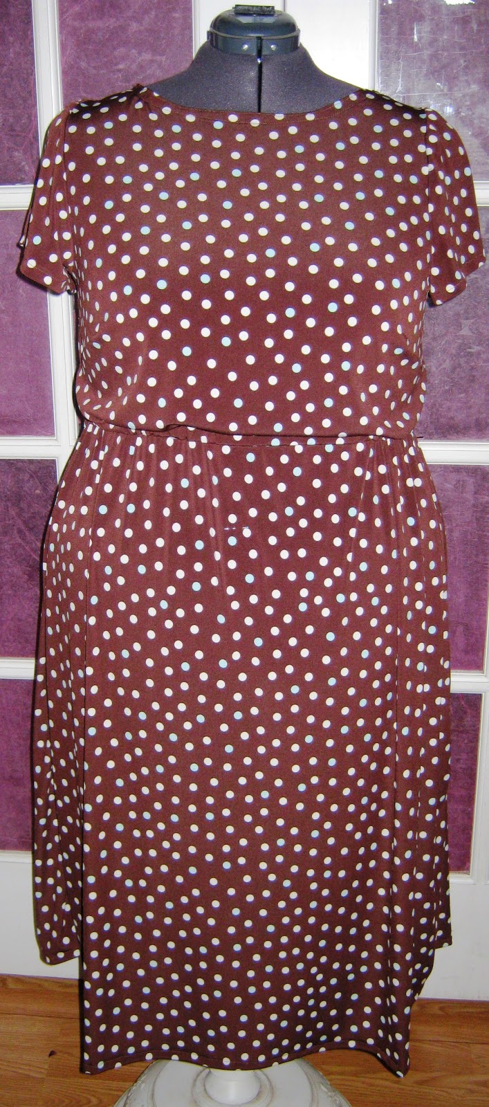 Brown Dot ITY Knit Elastic Waist Dress www.sew.plus.blogspot.com Brown Dot ITY Knit Elastic Waist Dress www.sew.plus.blogspot.com