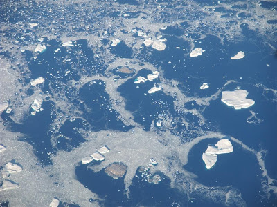 floating iceburgs off the greenland coast