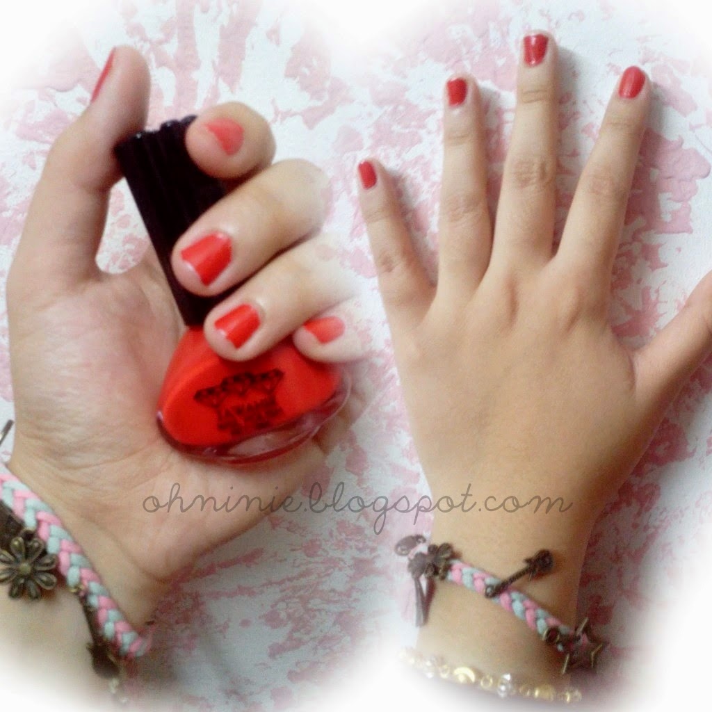 Oh Ninie Review Peelable Nail Polish Jawahir Oh Ninie Review Peelable Nail Polish Jawahir
