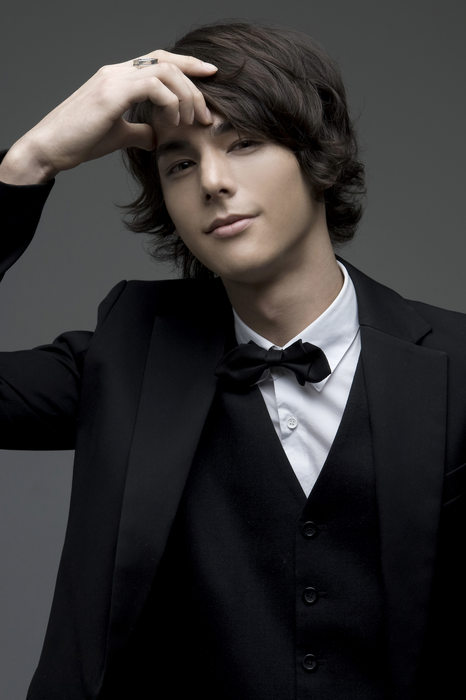 Lee Hyun Jae | Artists From Asia