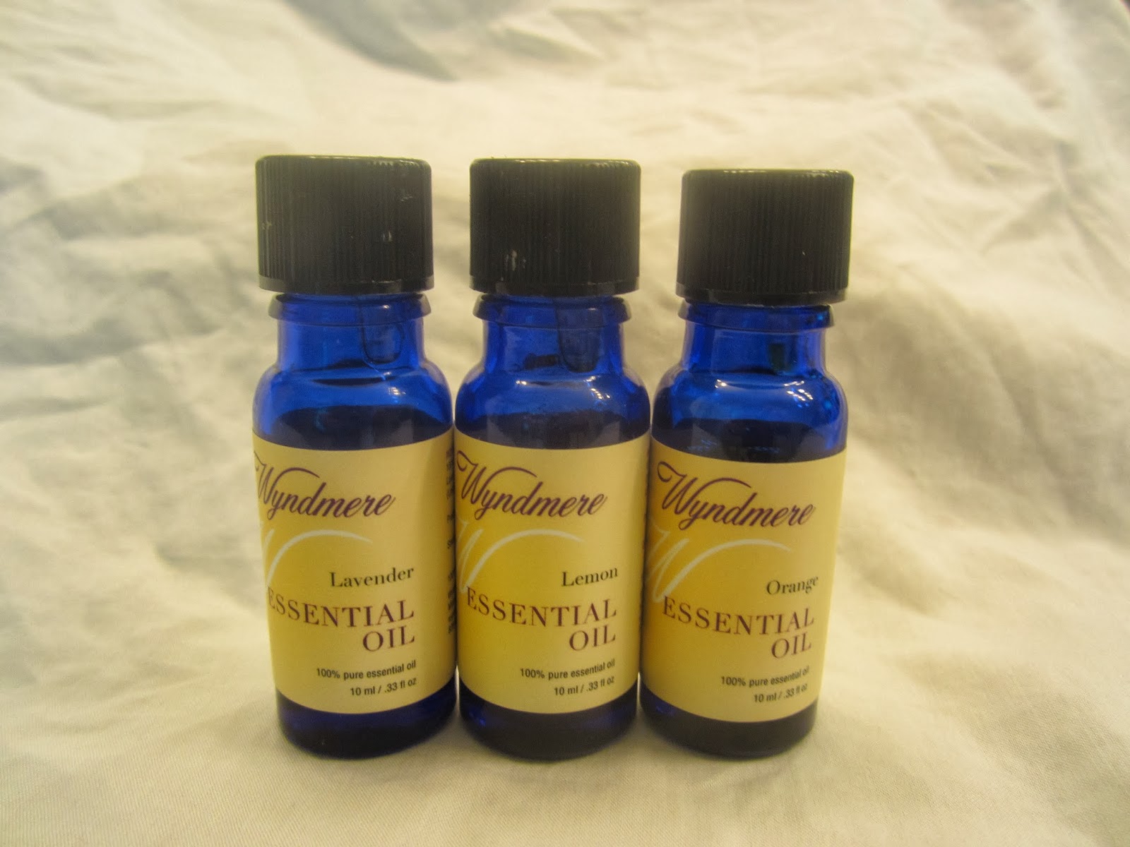 Harvest Moon by Hand Calming and Deodorizing Sprays with Essential Oils