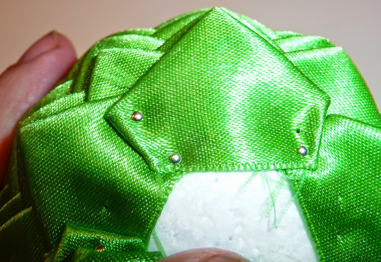 jajo ze styropianu ozdabianie krok po kroku wielkanocne diy