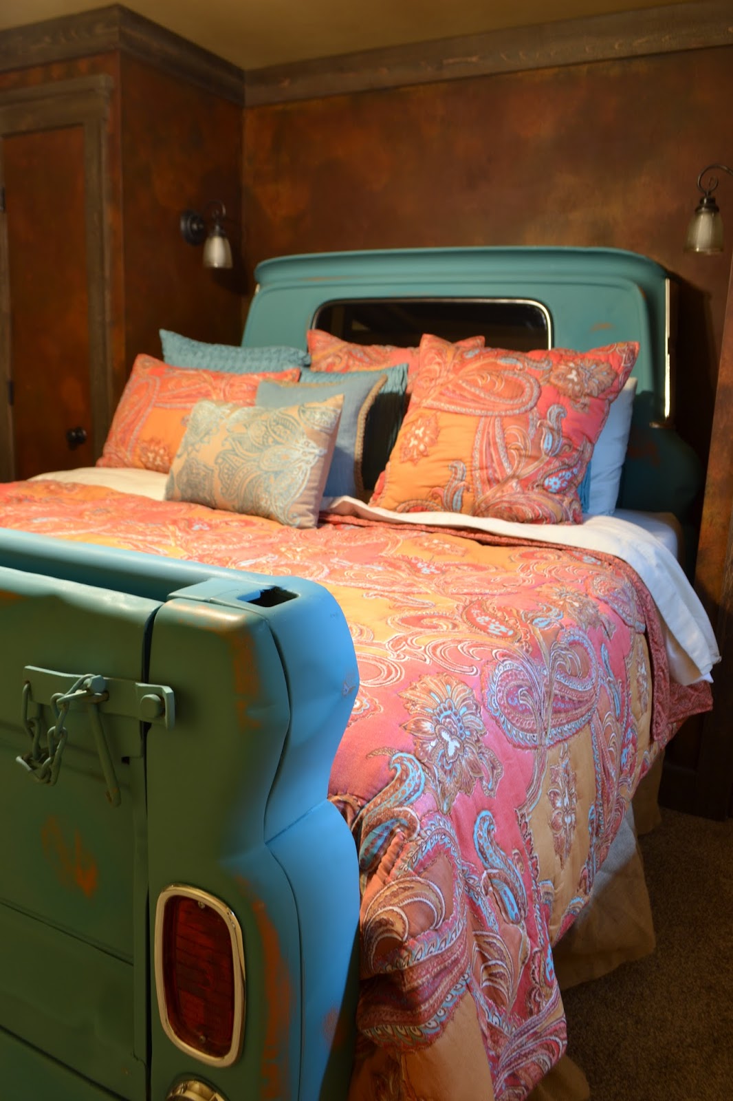 Tailgate Customs Custom King Size 1966 Chevrolet Truck Bed