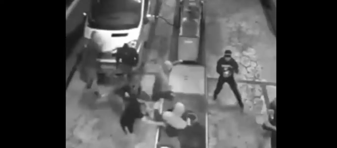 Ουκρανοί ξυλοκοπησαν άγρια φίλαθλο του ΠΑΟΚ – ΒΙΝΤΕΟ Ουκρανοί ξυλοκοπησαν άγρια φίλαθλο του ΠΑΟΚ – ΒΙΝΤΕΟ