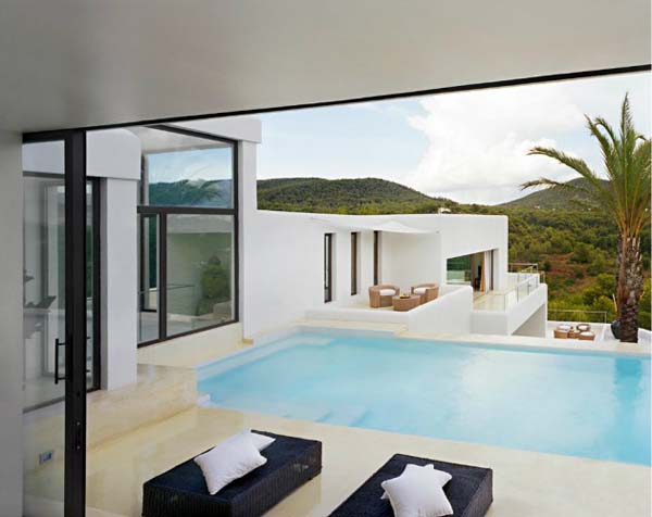 Spanish House Swimming Pool Design