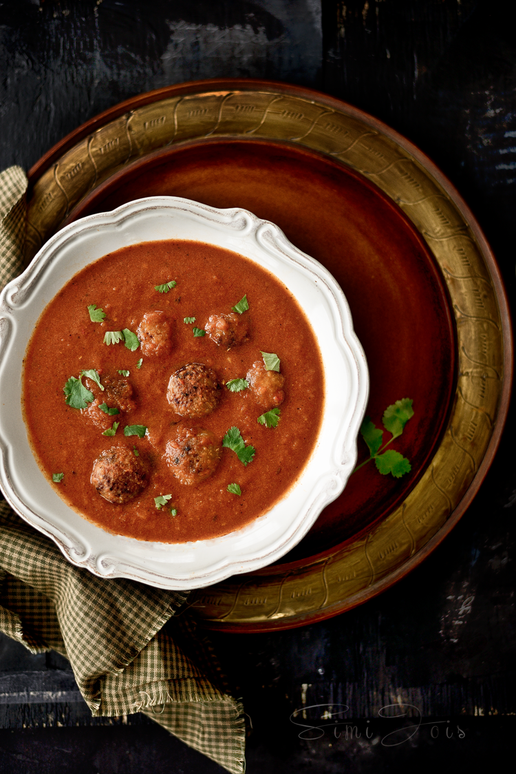 Turmeric n spice Quinoa kofta curry quinoa and potato balls in a