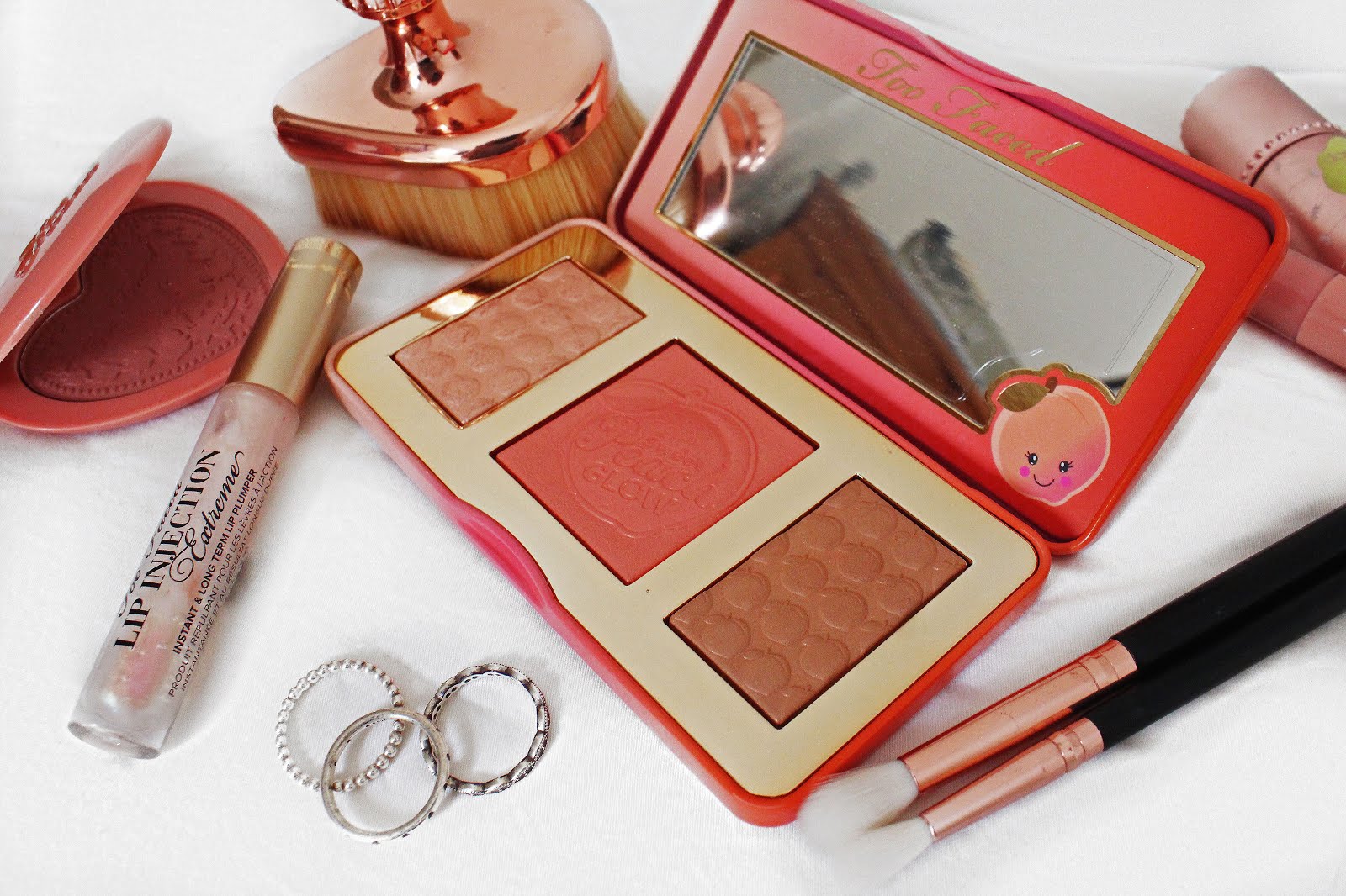 Too Faced Sweet Peach Glow Palette Review! ♡ Sophia LCS