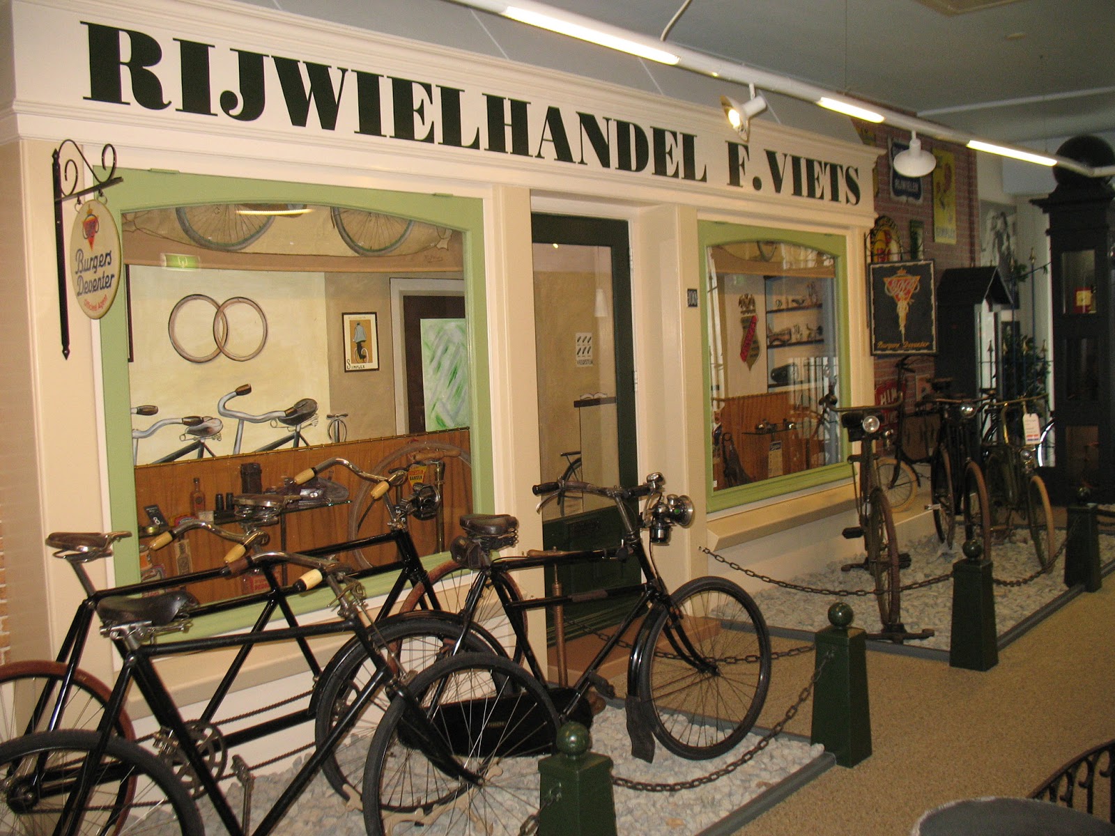 Uva Dare Digital Academic Repository Between Concept And