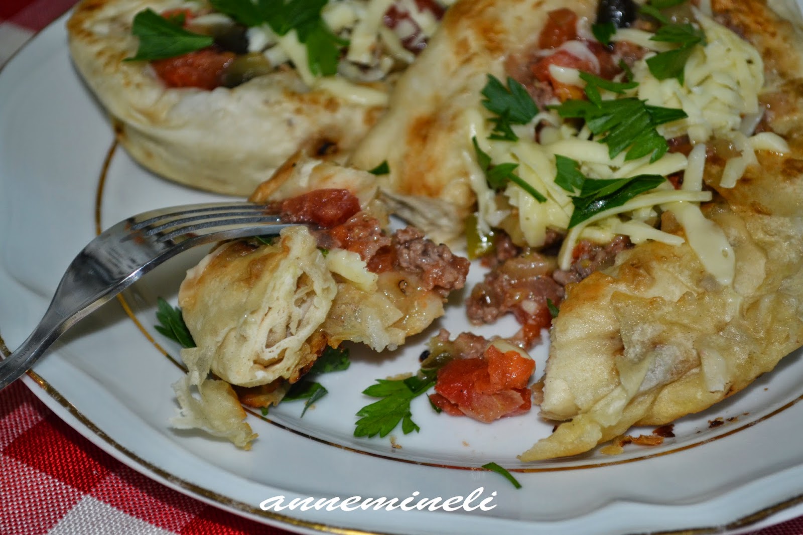 ANNEMİNELİ RAMAZAN İÇİN TADINA DOYAMIYACAĞINIZ KÖY YUFKASINDAN HAVUZ