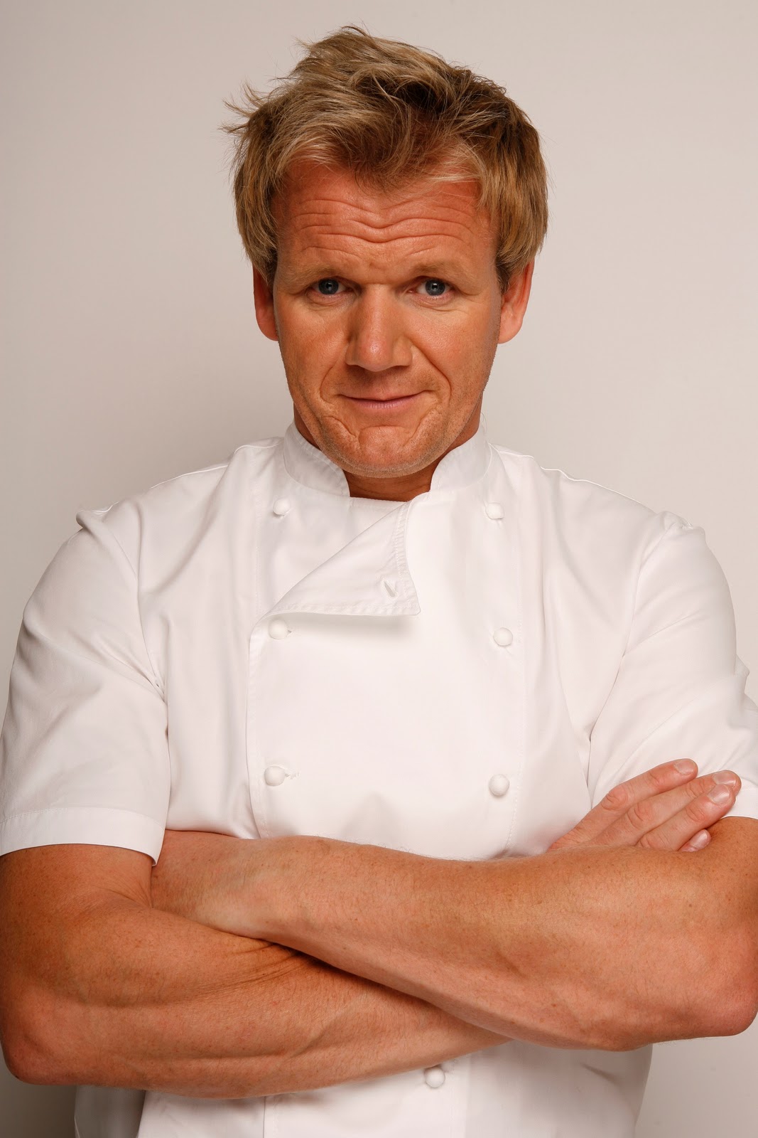 http://4.bp.blogspot.com/-N_CQapF-h20/TwdeOvGlCGI/AAAAAAAABm0/BJ5a31Ldhew/s1600/Gordon-Ramsay-arms-folded-low-res.jpg