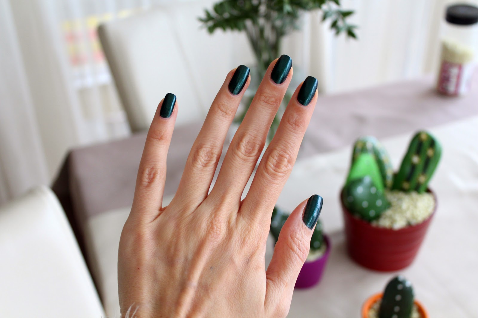 Avon Gel Finish Envy Sebi Bebi