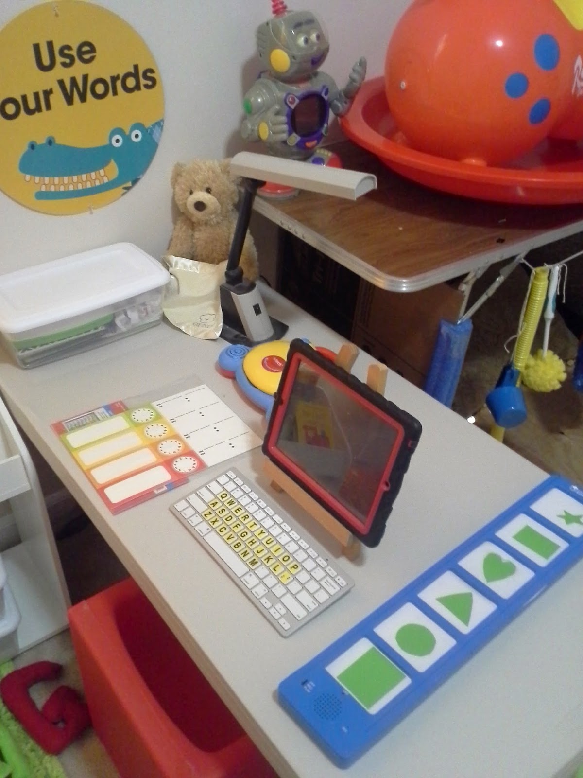 bluetooth Braille keyboard with Abilipad text to speech for deafblind preschool communication + speech ideas with Ipad, Talk Bar, and Abilipad with bluetooth keyboard