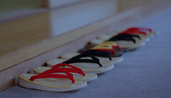 Taking Shoes Off In House Etiquette image gallery japanese manner shoes off Taking Shoes Off In House Etiquette image gallery japanese manner shoes off