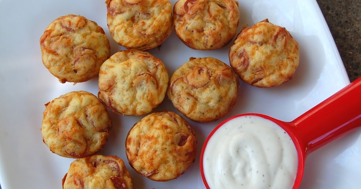 Cassie Craves Pepperoni Pizza Puffs