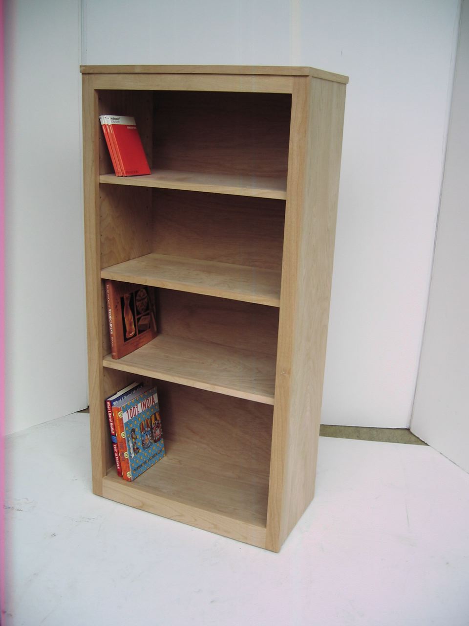 stumasa: "modern" style alder wood bookcase
