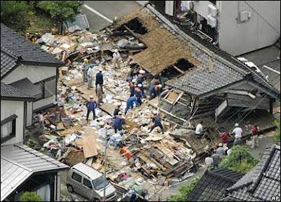 Tsunami in Japan after Earth quake