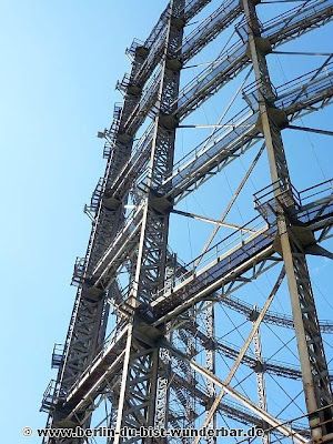 gasometer, gasbehälter, Sehenswürdigkeiten, berlin, denkmal, industrie,Schöneberg, rote insel