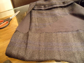 Tutorial: hacer un abrigo (Día 8: el dobladillo y el forro)