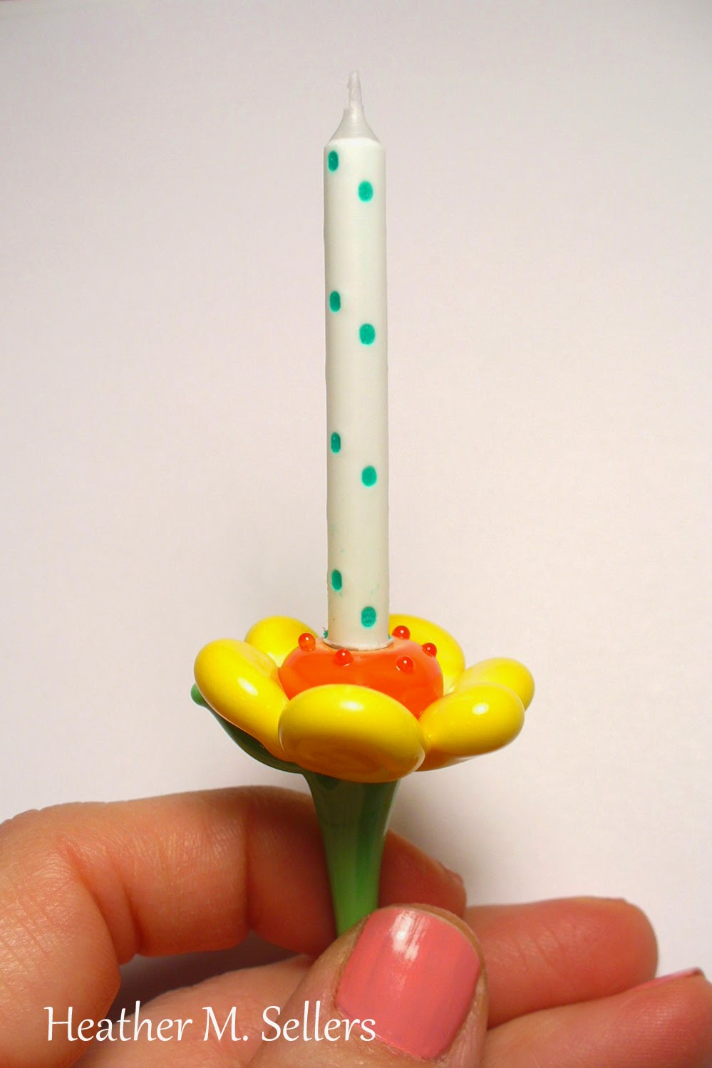 Heather Sellers Art Glass Daisy Candle Holder