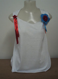 Como Customizar Camisetas e transformar em uma regatinha Como Customizar Camisetas e transformar em uma regatinha
