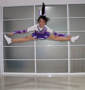Cheerleader+Toe+Touch+Photos Cheerleader Toe Touch Photos http://jaslynnmcd7213.blogspot.com/2011 ...