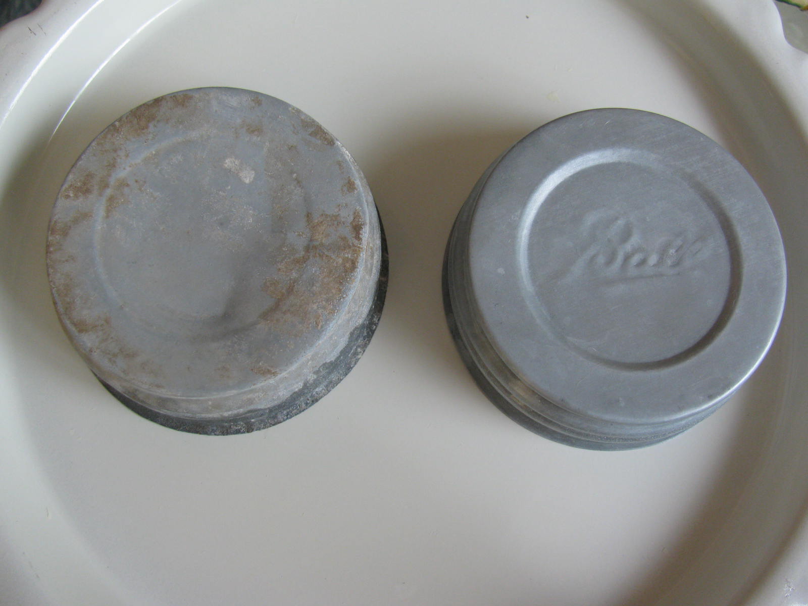 MAY DAYS How To Clean Zinc Lids from Ball Jars