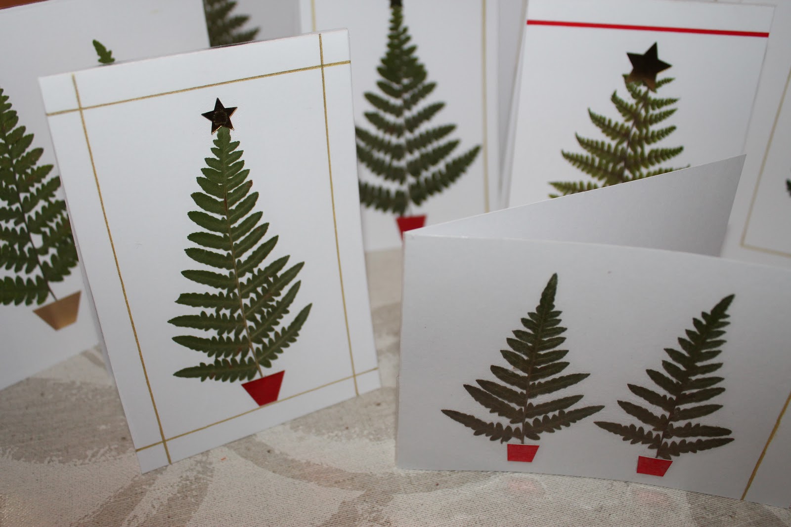 Trends With Benefits: Christmas Card Craft