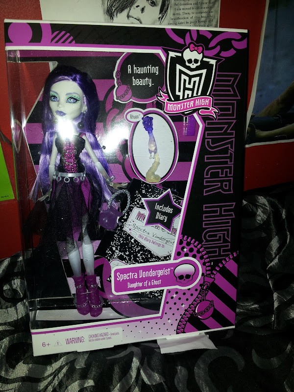 Also new cosmetics. Australis stayput pencil liner, Rimmel liquid title=