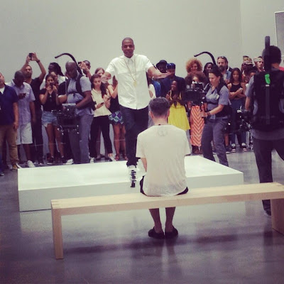 o JAYZ E MARINA ABRAMOVIC facebook