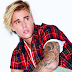 Justin Bieber libera sua deliciosa colaboração com a Halsey em "The Feeling, além de "Love Yourself", co-escrita por Ed Sheeran!