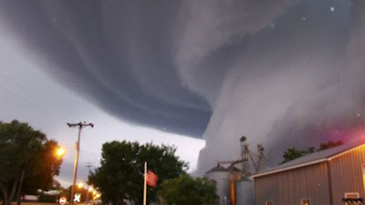 LAS FOTOS MAS ESPECTACULARES DEL TORNADO DE OKLAHOMA 45