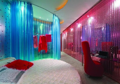 Furniture Design Qualifications on 2012 Vibrant Bed Room Design Decoration