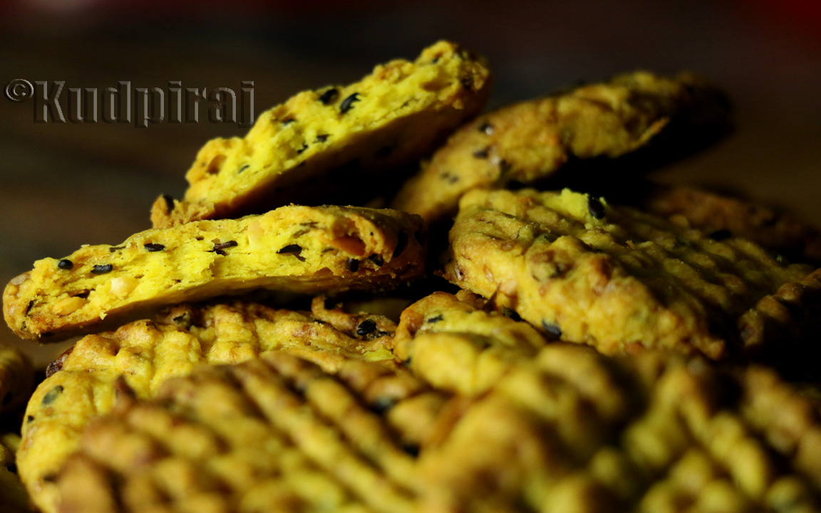 Kudpiraj's Garam Tawa Masala Biscuits(Spicy Mangalorean Cookies)