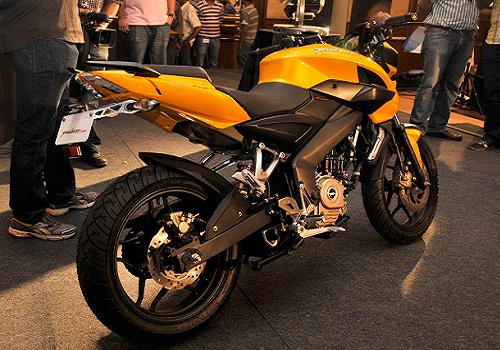 ABS dan Injeksi di Kawasaki Bajaj Pulsar 200NS (P200NS)? - Modifikasi