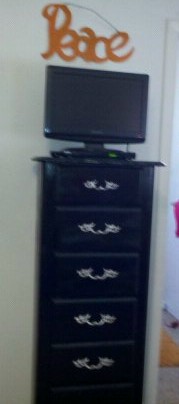 Tall Thin Dresser