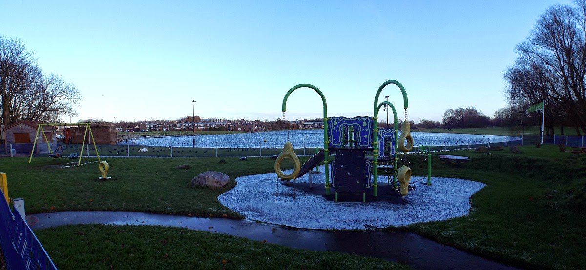 Photographs Of Newcastle Killingworth Lake