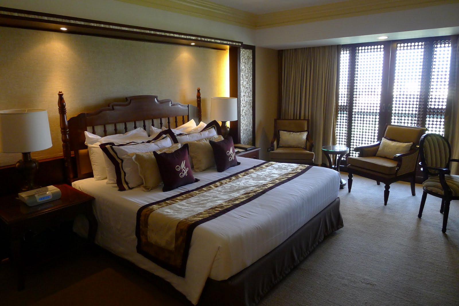 Amazing Suites