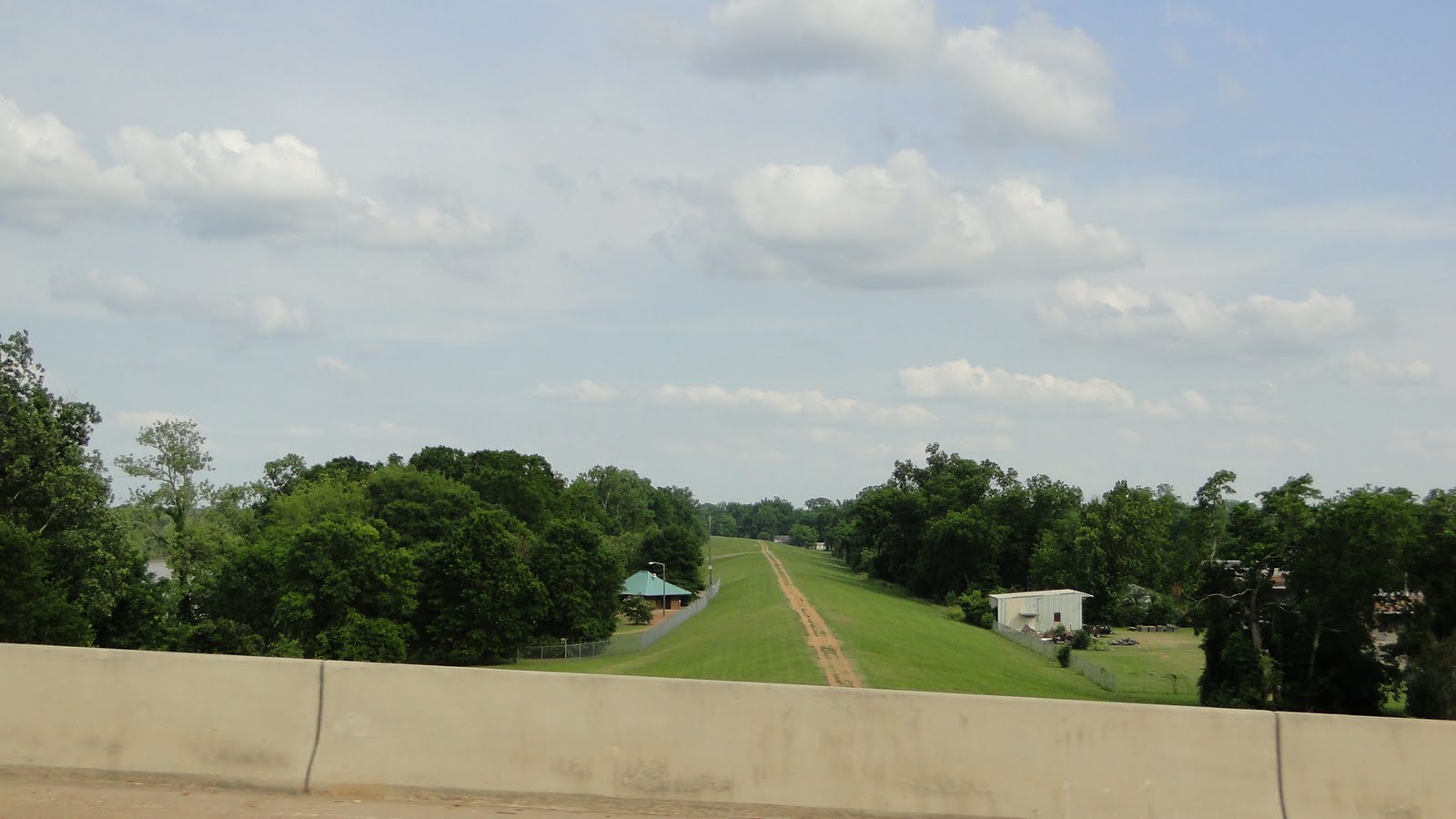 we saw that... red river at alexandria pineville louisiana 11 may