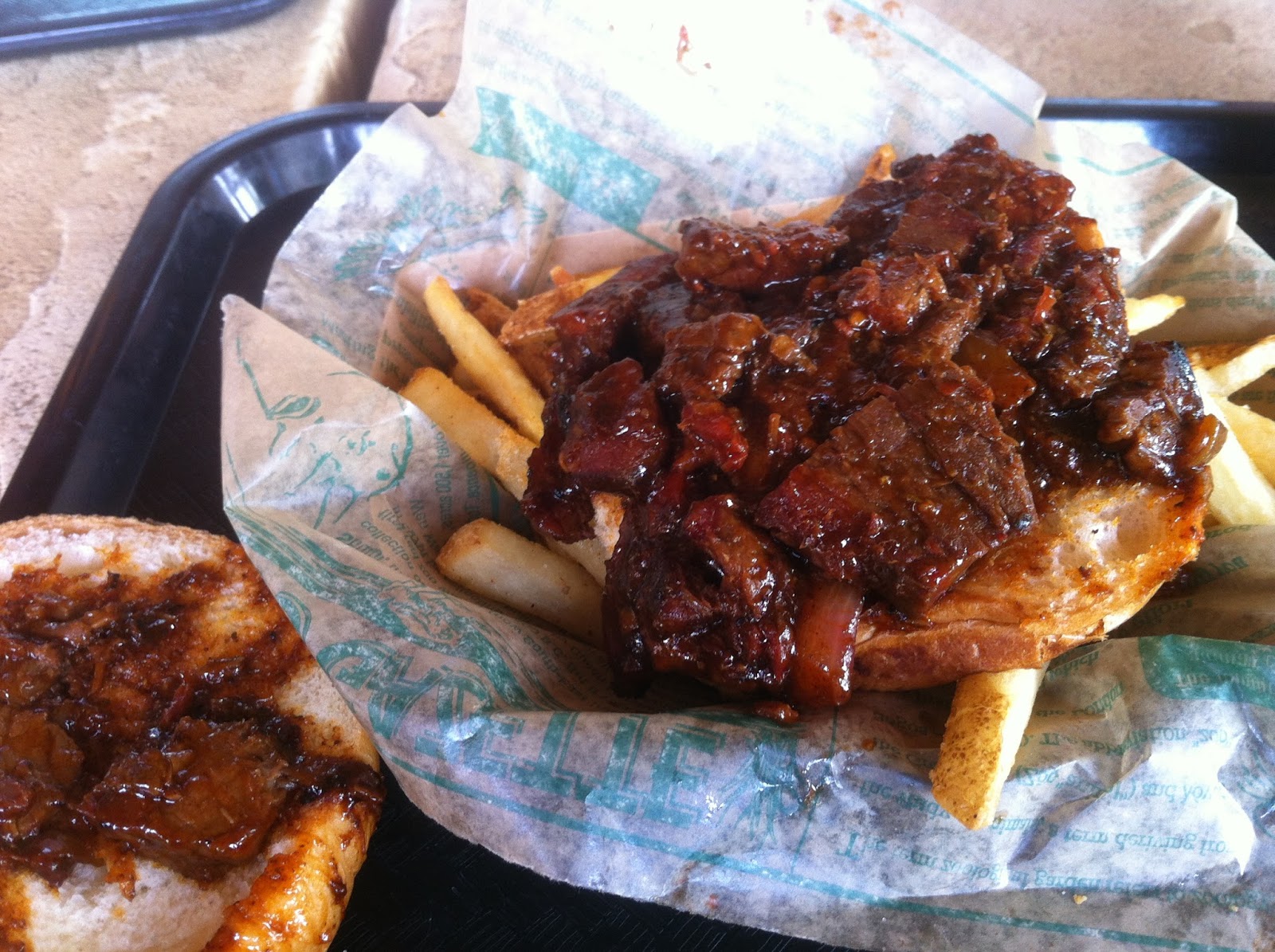 The Barbecue Fiend Serengeti Grill (Dallas, TX)