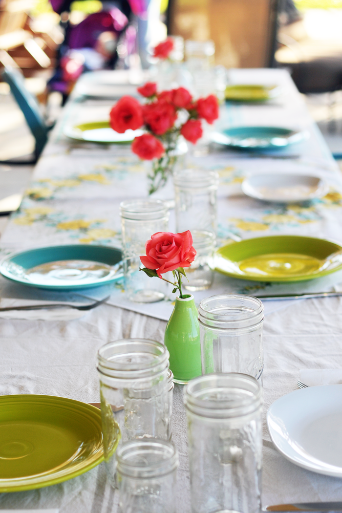 At the table we find a community At the table we find a community