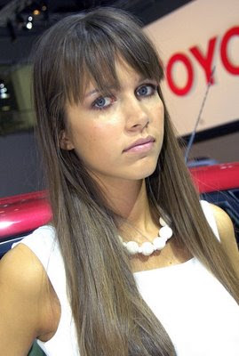 Moscow auto show girls pictures