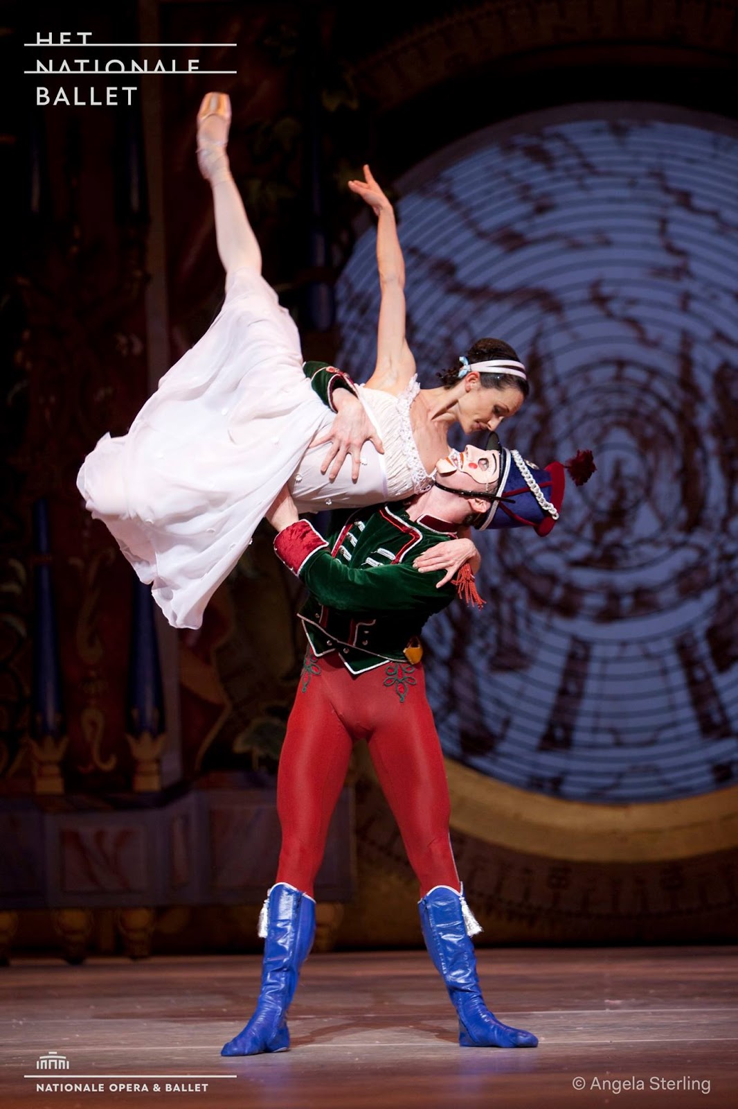 When In Amsterdam... December in Amsterdam What to do?