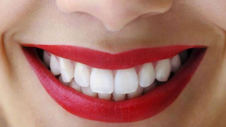 Sử dụng đúng loại kem đánh răng là một cách chăm sóc răng miệng hiệu quả